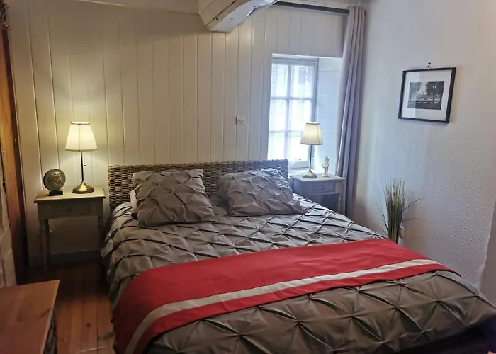 Athena,sejour Bien-etre Et Ethique בית הארחה 4*