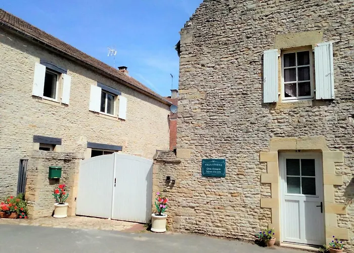 Athena,sejour Bien-etre Et Ethique בית הארחה 4*